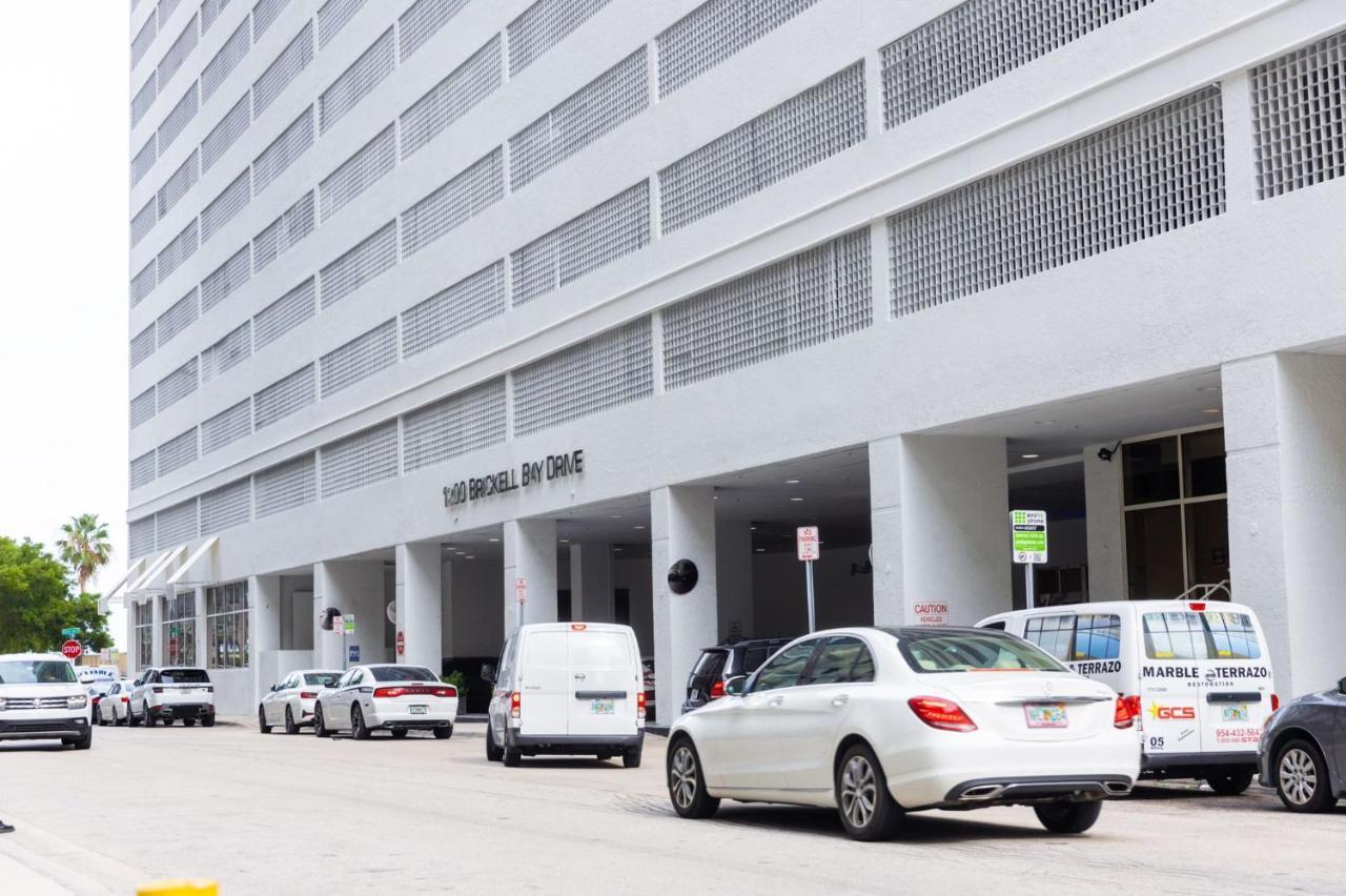 ميامي Modern And Luxurious Brickell Studio المظهر الخارجي الصورة