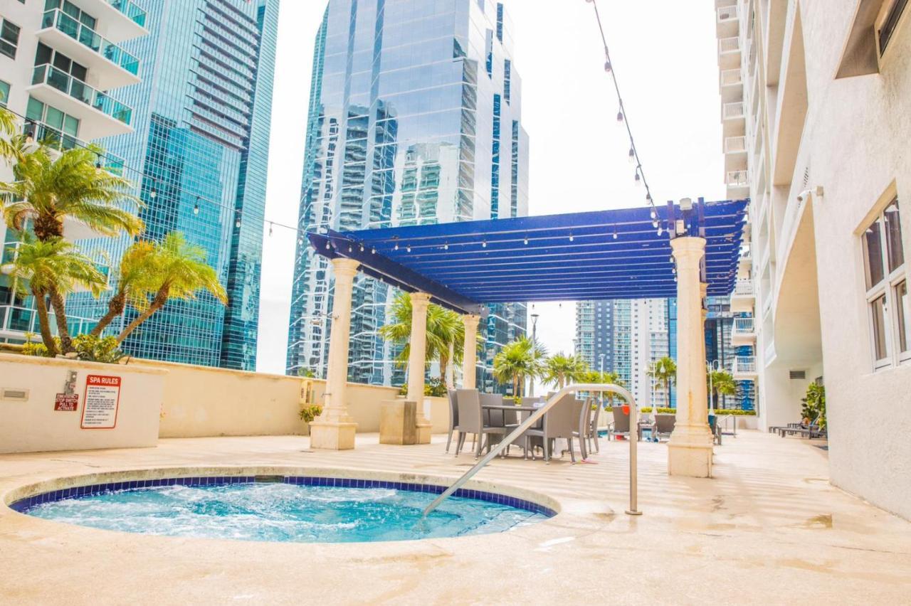 ميامي Modern And Luxurious Brickell Studio المظهر الخارجي الصورة